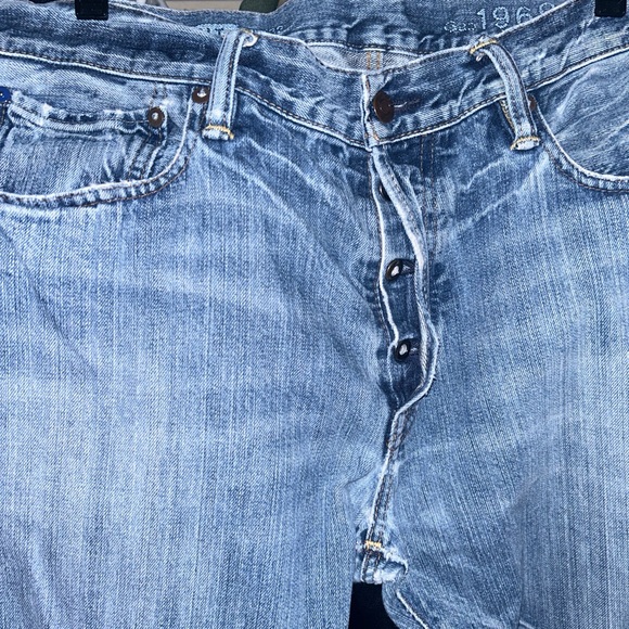 1969 Gap Button Fly Straight Leg Jeans Mens 34x32 - Picture 3 of 5
